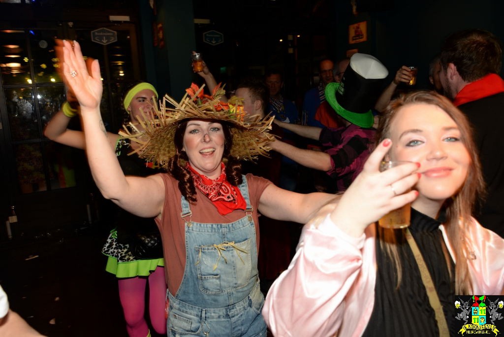 ../Images/Carnavals maandagavond in VdG 433.jpg